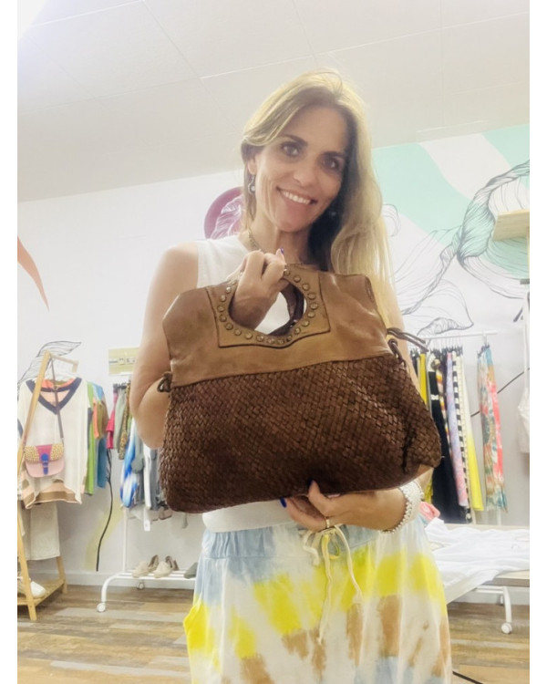 bolso piel marrón asa